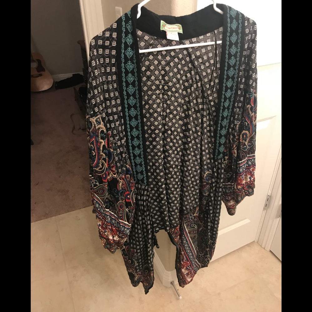 Paisley kimono